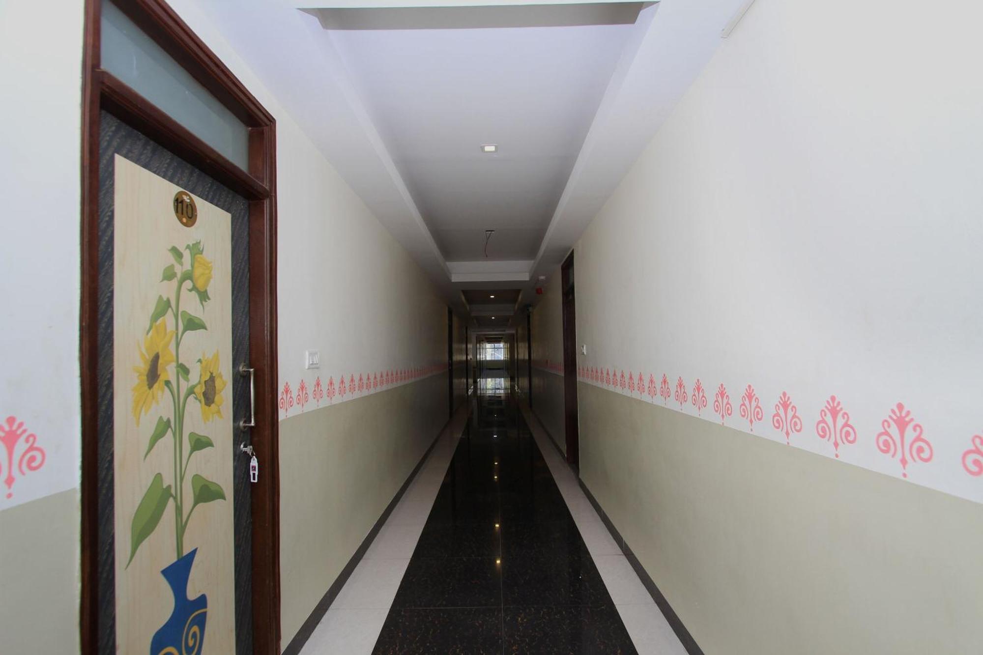 Hotel O Sri Sai Residency Bidadi Экстерьер фото